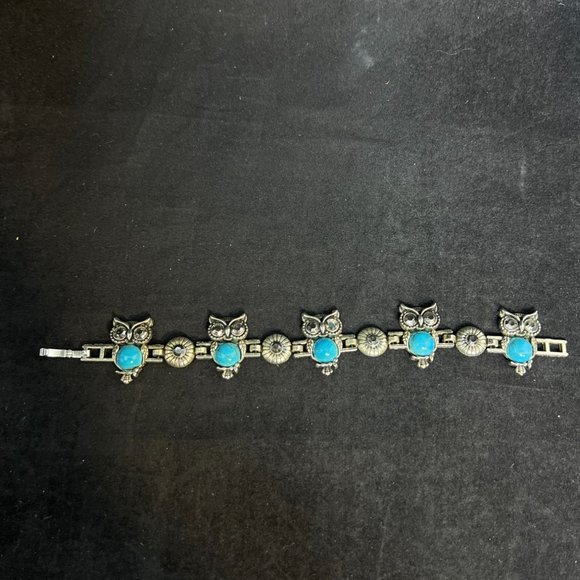 Vintage Silver Tone Faux Turquois Owl Bracelet (4025) - Picture 4 of 8